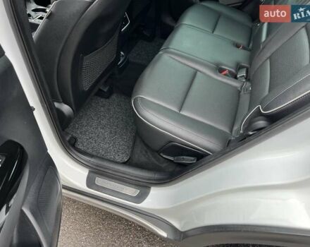 Белый Киа Sportage, объемом двигателя 1.59 л и пробегом 150 тыс. км за 17900 $, фото 101 на Automoto.ua