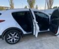 Белый Киа Sportage, объемом двигателя 1.7 л и пробегом 180 тыс. км за 16000 $, фото 7 на Automoto.ua