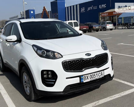 Білий Кіа Sportage, об'ємом двигуна 1.69 л та пробігом 86 тис. км за 18000 $, фото 2 на Automoto.ua