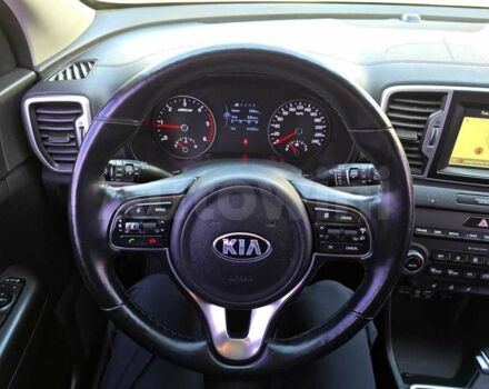 Білий Кіа Sportage, об'ємом двигуна 1.7 л та пробігом 41 тис. км за 11350 $, фото 10 на Automoto.ua