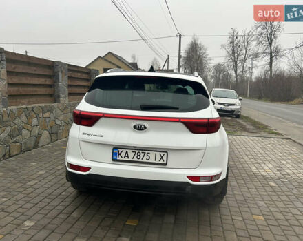 Белый Киа Sportage, объемом двигателя 2 л и пробегом 119 тыс. км за 18300 $, фото 2 на Automoto.ua