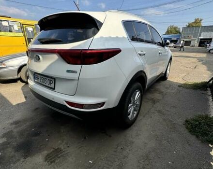 Білий Кіа Sportage, об'ємом двигуна 2 л та пробігом 173 тис. км за 15500 $, фото 18 на Automoto.ua