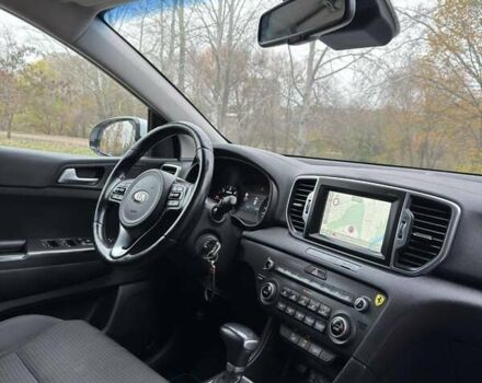 Белый Киа Sportage, объемом двигателя 2 л и пробегом 227 тыс. км за 15950 $, фото 30 на Automoto.ua