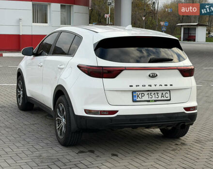 Белый Киа Sportage, объемом двигателя 2.4 л и пробегом 175 тыс. км за 14500 $, фото 2 на Automoto.ua