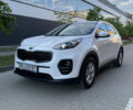 Белый Киа Sportage, объемом двигателя 1.69 л и пробегом 76 тыс. км за 17999 $, фото 5 на Automoto.ua