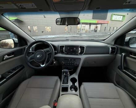 Белый Киа Sportage, объемом двигателя 2.4 л и пробегом 77 тыс. км за 15800 $, фото 7 на Automoto.ua