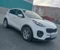 Білий Кіа Sportage, об'ємом двигуна 2 л та пробігом 183 тис. км за 17600 $, фото 2 на Automoto.ua