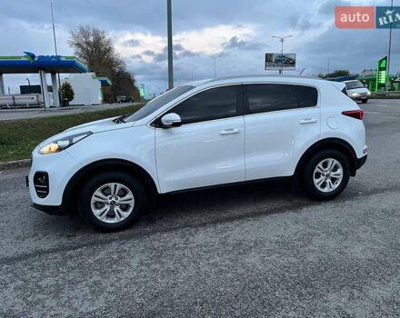 Белый Киа Sportage, объемом двигателя 1.59 л и пробегом 130 тыс. км за 14900 $, фото 3 на Automoto.ua