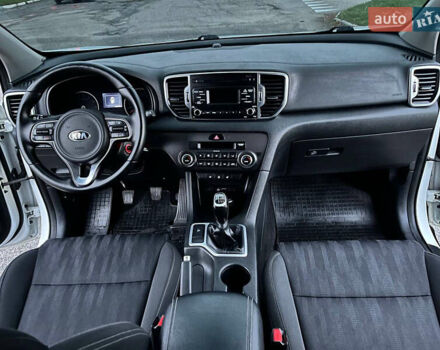 Белый Киа Sportage, объемом двигателя 1.59 л и пробегом 130 тыс. км за 14900 $, фото 34 на Automoto.ua