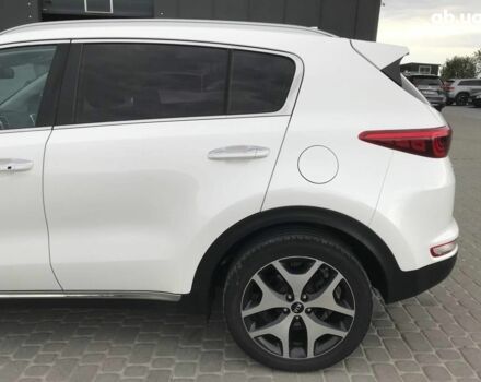 Білий Кіа Sportage, об'ємом двигуна 2 л та пробігом 193 тис. км за 19290 $, фото 9 на Automoto.ua