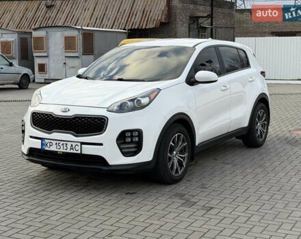 Белый Киа Sportage, объемом двигателя 2.4 л и пробегом 175 тыс. км за 14500 $, фото 4 на Automoto.ua
