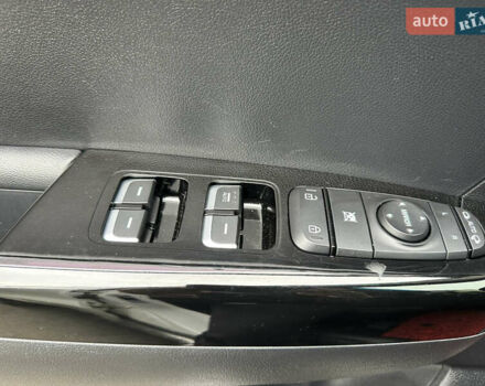 Белый Киа Sportage, объемом двигателя 2 л и пробегом 157 тыс. км за 20500 $, фото 19 на Automoto.ua