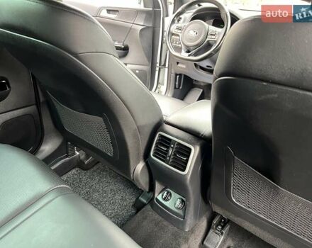 Белый Киа Sportage, объемом двигателя 1.59 л и пробегом 150 тыс. км за 17900 $, фото 96 на Automoto.ua