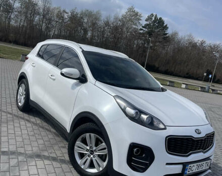 Киа Sportage 2017 в Львове на Automoto.ua Белый Киа Sportage, объемом двигателя 2 л и пробегом 195 тыс. км за 18250 $, фото 1 на Automoto.ua