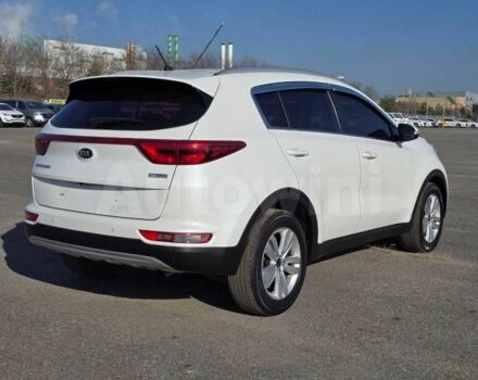 Белый Киа Sportage, объемом двигателя 2 л и пробегом 96 тыс. км за 15000 $, фото 8 на Automoto.ua
