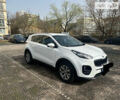 Белый Киа Sportage, объемом двигателя 2 л и пробегом 175 тыс. км за 16200 $, фото 2 на Automoto.ua