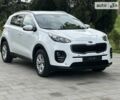 Белый Киа Sportage, объемом двигателя 1.7 л и пробегом 57 тыс. км за 16999 $, фото 2 на Automoto.ua