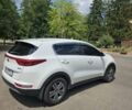 Білий Кіа Sportage, об'ємом двигуна 2 л та пробігом 134 тис. км за 18500 $, фото 6 на Automoto.ua