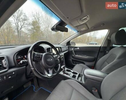 Белый Киа Sportage, объемом двигателя 2 л и пробегом 227 тыс. км за 15950 $, фото 43 на Automoto.ua