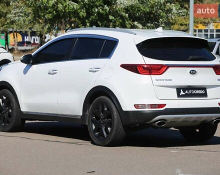 Белый Киа Sportage, объемом двигателя 2 л и пробегом 96 тыс. км за 18500 $, фото 4 на Automoto.ua