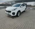 Білий Кіа Sportage, об'ємом двигуна 2 л та пробігом 158 тис. км за 21000 $, фото 4 на Automoto.ua