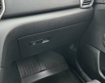 Белый Киа Sportage, объемом двигателя 1.69 л и пробегом 284 тыс. км за 15500 $, фото 30 на Automoto.ua