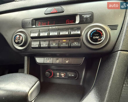 Белый Киа Sportage, объемом двигателя 2 л и пробегом 40 тыс. км за 16999 $, фото 19 на Automoto.ua