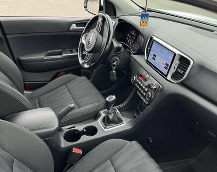 Белый Киа Sportage, объемом двигателя 1.69 л и пробегом 284 тыс. км за 15500 $, фото 29 на Automoto.ua