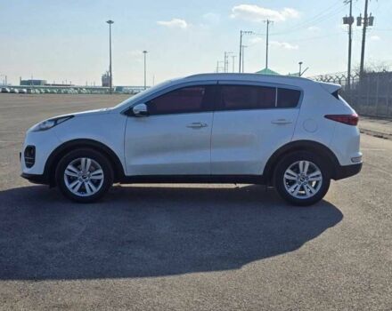 Белый Киа Sportage, объемом двигателя 2 л и пробегом 96 тыс. км за 15000 $, фото 2 на Automoto.ua
