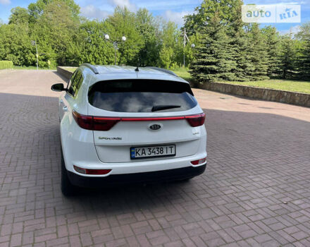 Білий Кіа Sportage, об'ємом двигуна 1.69 л та пробігом 178 тис. км за 16700 $, фото 18 на Automoto.ua