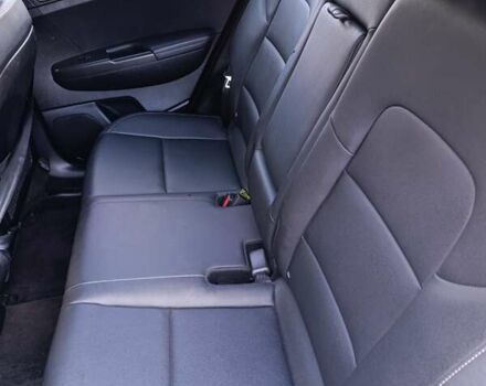 Білий Кіа Sportage, об'ємом двигуна 2 л та пробігом 173 тис. км за 15500 $, фото 5 на Automoto.ua