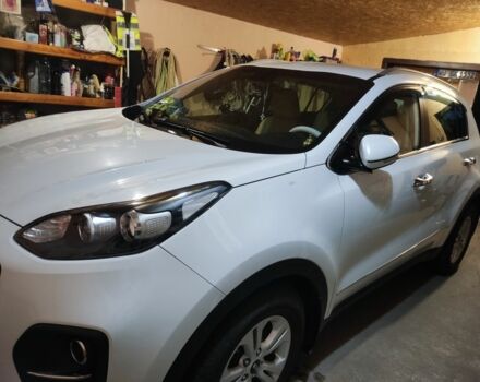 Белый Киа Sportage, объемом двигателя 2 л и пробегом 93 тыс. км за 17500 $, фото 4 на Automoto.ua