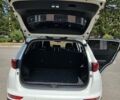 Білий Кіа Sportage, об'ємом двигуна 2 л та пробігом 134 тис. км за 18500 $, фото 14 на Automoto.ua