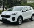 Белый Киа Sportage, объемом двигателя 1.7 л и пробегом 57 тыс. км за 16999 $, фото 3 на Automoto.ua