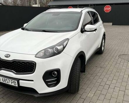 Белый Киа Sportage, объемом двигателя 1.69 л и пробегом 284 тыс. км за 15500 $, фото 11 на Automoto.ua