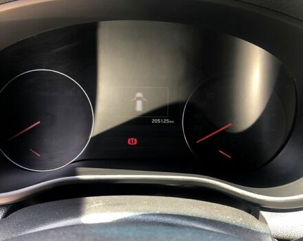 Белый Киа Sportage, объемом двигателя 2 л и пробегом 205 тыс. км за 22500 $, фото 4 на Automoto.ua