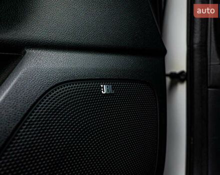 Белый Киа Sportage, объемом двигателя 2 л и пробегом 134 тыс. км за 18181 $, фото 15 на Automoto.ua