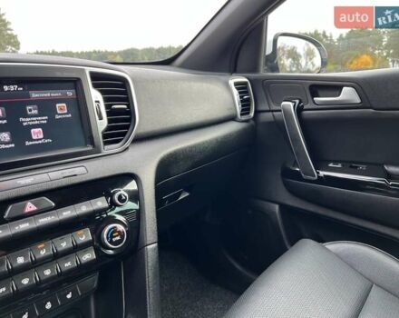 Белый Киа Sportage, объемом двигателя 1.59 л и пробегом 150 тыс. км за 17900 $, фото 80 на Automoto.ua