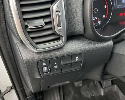 Белый Киа Sportage, объемом двигателя 1.69 л и пробегом 284 тыс. км за 15500 $, фото 23 на Automoto.ua