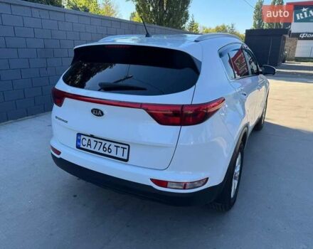 Киа Sportage 2017 в Черкассах на Automoto.ua Белый Киа Sportage, объемом двигателя 1.59 л и пробегом 83 тыс. км за 16700 $, фото 16 на Automoto.ua