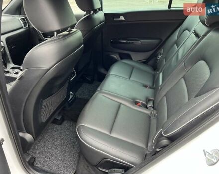 Белый Киа Sportage, объемом двигателя 1.59 л и пробегом 150 тыс. км за 17900 $, фото 100 на Automoto.ua