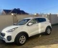 Киа Sportage 2017 в Ивано-Франковске на Automoto.ua Белый Киа Sportage, объемом двигателя 1.69 л и пробегом 210 тыс. км за 17500 $, фото 3 на Automoto.ua