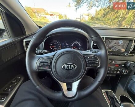 Білий Кіа Sportage, об'ємом двигуна 2 л та пробігом 88 тис. км за 19200 $, фото 32 на Automoto.ua