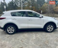 Киа Sportage 2017 в Киеве на Automoto.ua Белый Киа Sportage, объемом двигателя 1.69 л и пробегом 172 тыс. км за 15900 $, фото 6 на Automoto.ua