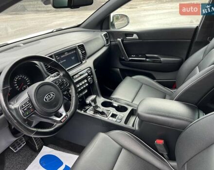Белый Киа Sportage, объемом двигателя 1.59 л и пробегом 150 тыс. км за 17900 $, фото 60 на Automoto.ua