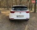 Білий Кіа Sportage, об'ємом двигуна 2 л та пробігом 88 тис. км за 19200 $, фото 8 на Automoto.ua