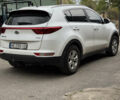 Киа Sportage 2017 в Днепре (Днепропетровске) на Automoto.ua Белый Киа Sportage, объемом двигателя 1.69 л и пробегом 198 тыс. км за 14500 $, фото 1 на Automoto.ua