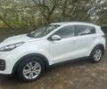 Белый Киа Sportage, объемом двигателя 2 л и пробегом 178 тыс. км за 16000 $, фото 1 на Automoto.ua