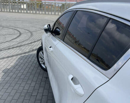 Киа Sportage 2017 в Львове на Automoto.ua Белый Киа Sportage, объемом двигателя 2 л и пробегом 195 тыс. км за 18250 $, фото 14 на Automoto.ua