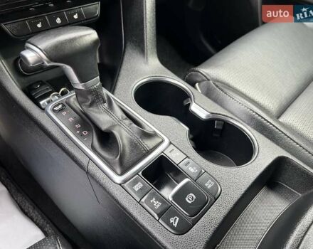 Белый Киа Sportage, объемом двигателя 1.59 л и пробегом 150 тыс. км за 17900 $, фото 74 на Automoto.ua